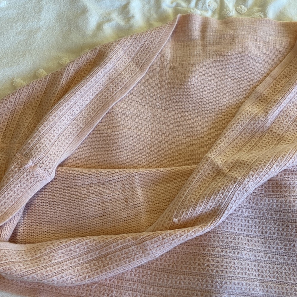 NWOT Calvin Klein Scarf - Picture 4 of 4